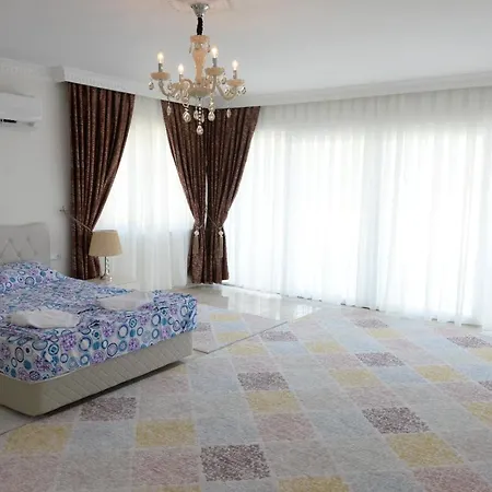 Grand View ألانيا